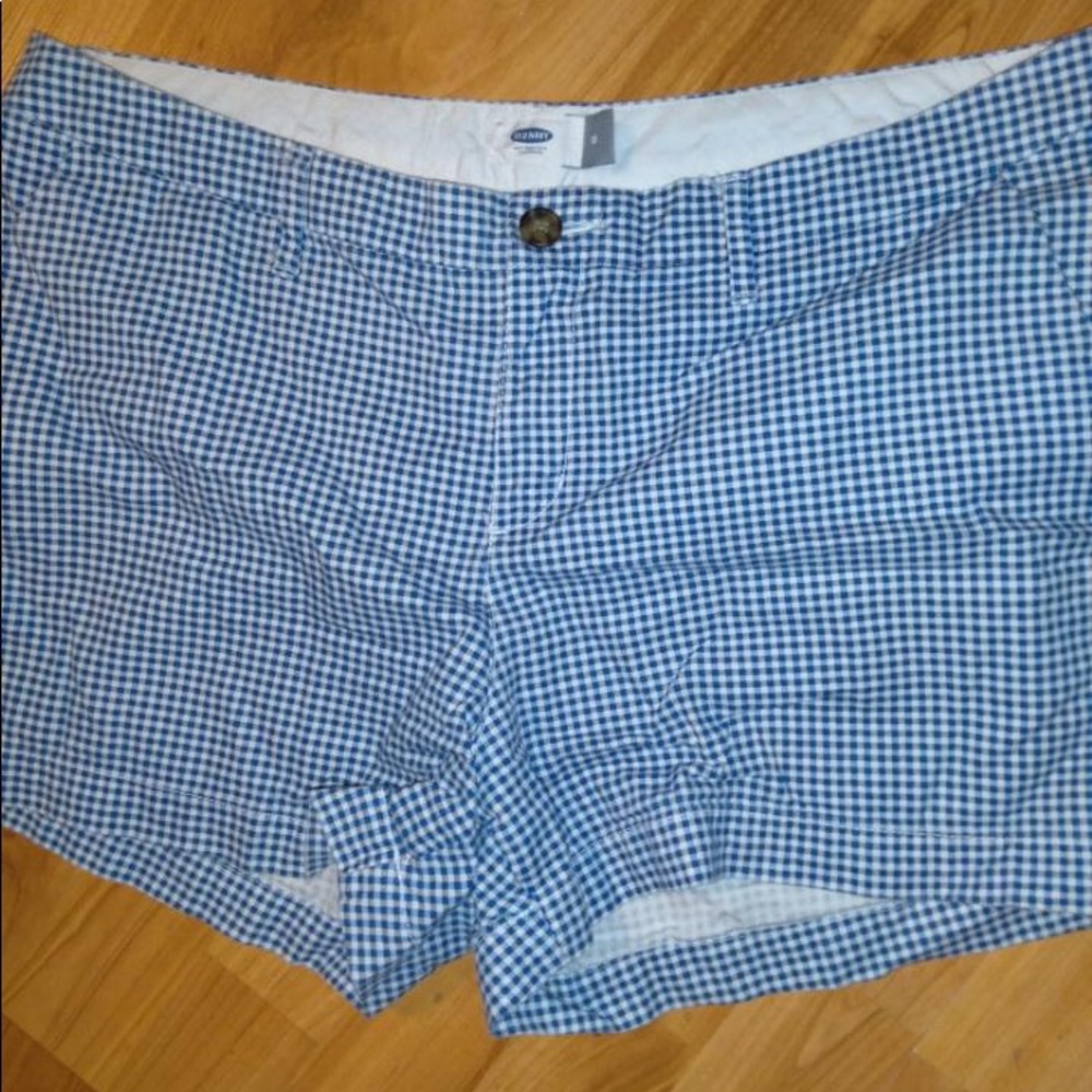 Old Navy Gingham shorts
